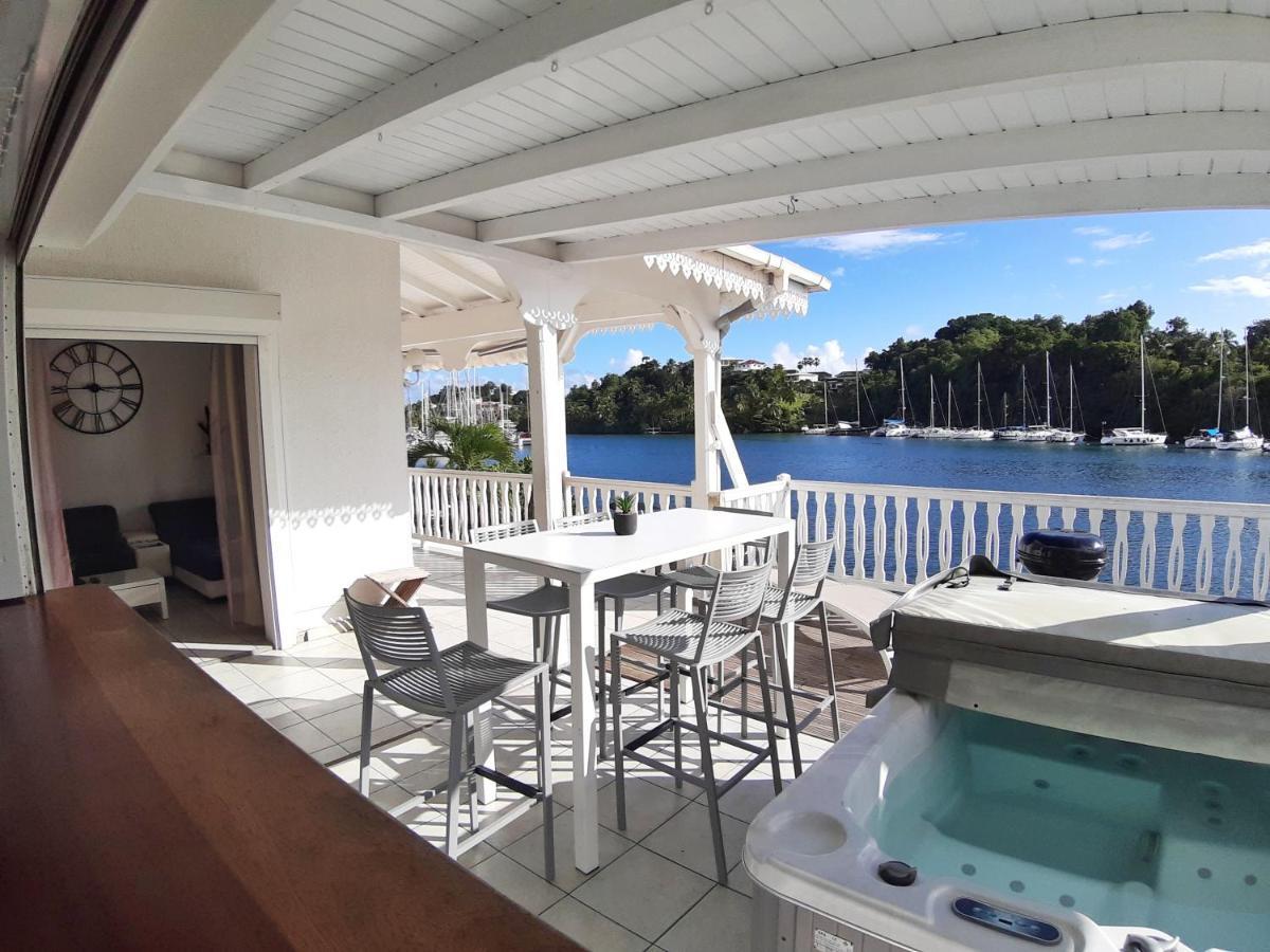 Appartement cosy avec jacuzzi à la marina Le Gosier  Extérieur photo